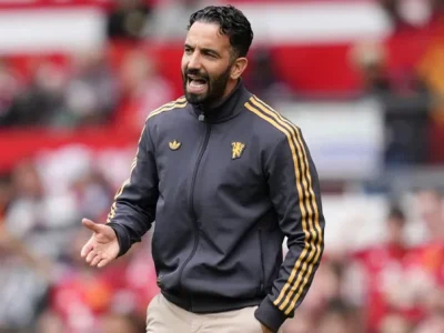 Carrick Làm Điều Amorim Không Thể: MU Hủy Diệt Arsenal, Tân Binh Thành Ngôi Sao