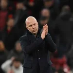 Arne Slot cảnh báo: Liverpool đã hết 'quyền' sai sót, top 4 Premier League là mục tiêu bất di bất dịch 1