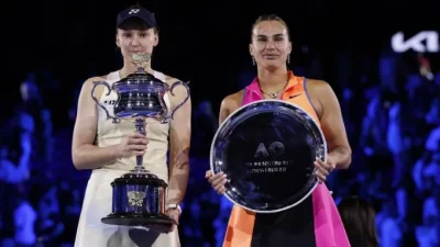 Báo Thù Ngoạn Mục! Elena Rybakina Hạ Gục 'Nữ Hoàng Sân Cứng' Sabalenka, Đăng Quang Australian Open 2026 1