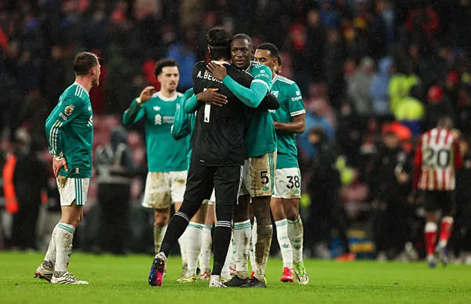 Liverpool đang trở lại mạnh mẽ trong cuộc đua top 4